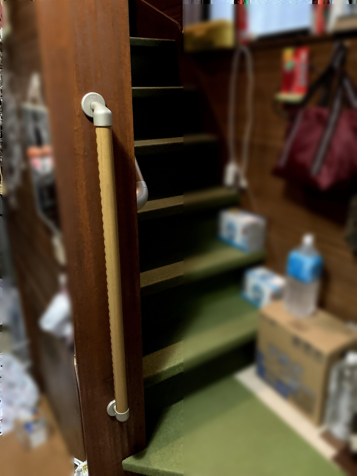 施工後　1Fから見た写真　縦手すり